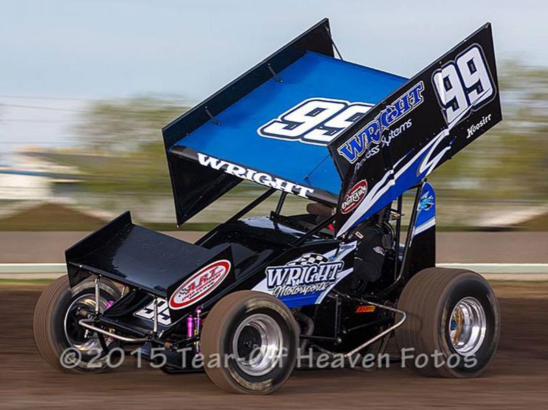 Shawn qualifying in Stockton with the World of Outlaws